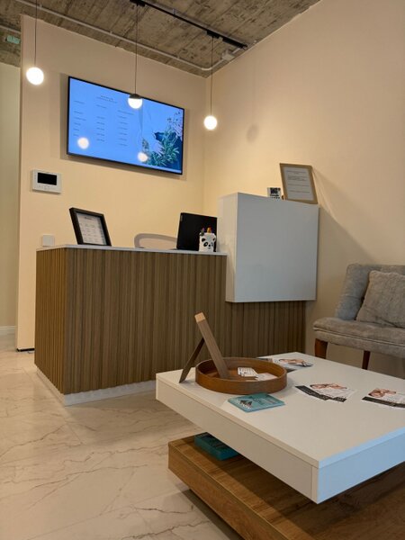 Vitan Vanzare afacere Salon Cosmetica si Intretinere Corporala
