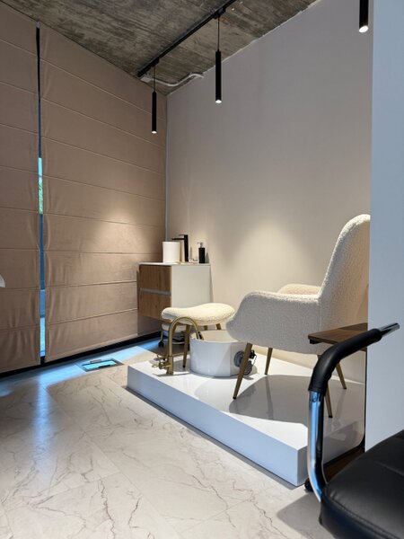 Vitan Vanzare afacere Salon Cosmetica si Intretinere Corporala